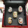 5 stks Clemson Tigers Nationale Kampioenschap Ring Set Met Houten Display box effen Mannen Fan Brithday Gift Hele Drop 327 M