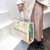 Bolsa de ombro transparente a laser Padrão de grande capacidade Padrão para a bolsa feminina Verão Bolsa de axila à prova d'água clara feminino268r