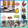 Gratis frakt lyx Metalliska Slide Sandals Designer Slides Man Women's Slippers Shoes Anti Slip Wear-Resistent Weight Summer Fashion Wide Flip Slipper