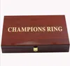 Solitaire Ring 55pcs 1967 a 2023 Basquete Team Champions Championship Set Caixa de madeira Lembrança esportiva Homens Mulheres Menino Fã Natal G Dhyki