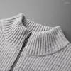 Pulls pour hommes Rongyi automne / hiver pull cardigan en laine mérinos avec fermeture à glissière à demi-col haut couleur unie veste de manteau rembourrée tricotée