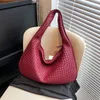 Sacs de soirée décontractés, sac tissé haut de gamme français pour femmes, polyvalent, asymétrique épaule dénudée, sous les bras, petite taille, portable