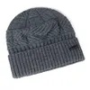 ビーニー/スカルキャップ高品質のジーンズ冬の帽子fur暖かいビーニーハット帽子をかぶる頭蓋