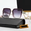 Diseñadores Gafas de sol Moda Gafas de sol polarizadas Resistente a los rayos UV Gafas de sol de lujo Hombres Mujeres Goggle Retro Square Sun Glass Gafas casuales