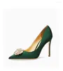 Scarpe eleganti da sera di qualità per le donne 2024 Tacco medio Elegante festa di nozze Designer di lusso Décolleté verde giada Autunno Rhinstones