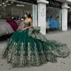 Изумрудно-зеленые блестки с открытыми плечами Платья Quinceanera Бальное платье Золотые аппликации Кружева из бисера Мексиканские сладкие 16 платьев 15 Anos