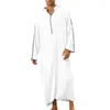 メンズTシャツメンズアラビアカジュアルロングスリーブポケットルーズローブシャツイスラム教徒のプリント男性服