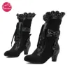 Autunno Inverno Vintage Donna Stivali vittoriani Lace Up Tacco alto Bootie Ruffle Trim Lolita Princess Cosplay Tea Party Costume Scarpe 240124