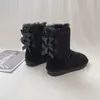 Chaussures habillées Haute qualité 2022 femmes bottes de neige véritable laine hiver bottes chaudes véritable peau de mouton en cuir fourrure naturelle antidérapante femmes bottes 34-44L231228