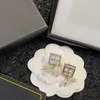 Designer luxe messing oorbellen beroemd Frans merk klassieke dubbele letter hanger ingelegd vierkante diamanten vrouwen charme sieraden meisje modieuze prachtige geschenken