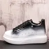 Zapatos de hombre de cuero degradado de alta moda, zapatillas de deporte, zapatos casuales cómodos de tendencia para hombre, mocasines antideslizantes para vestido de boda al aire libre