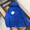 Designer Down Cotton Jacket lappad broderi bokstavficka vinter kvinnor gata kläd ansikte utomhus varma klädrockar mäns puffer