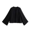 Camicette da donna Camicia pullover nera con scollo a O Primavera Autunno Moda femminile Pieghe larghe Design Manica svasata Top eleganti