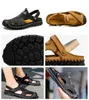 2024 Designer Men's Women's Wooden Sandals Mule Casual Classic Flat Sandals Outdoor Strap Slippers Folded Shoes Women's Beach Shoes