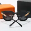 Hot New Designer Lunettes de soleil pour hommes Femmes Marque Square Lunettes de soleil Designers de luxe Lunettes de soleil Lunettes Femmes Hommes Lunettes Femmes Sun Glass UV400 Lentille Unisexe avec boîte