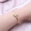 Bangle 2 PCS Clássico Banhado A Ouro Abraço Calor e Amor Mão Ajustável Pulseira Para Mulheres Meninas Design Simples Personalidade Jóias Presentes