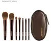 Makeup Brushes Hourglas Makeup Brush Set Portable 7 PCS Högkvalitativ mjuk djurhårborste inkluderar ögonskuggblyspulsborste Q240126