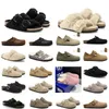 Designer tofflor för kvinnor herrskum glider berömda Bir Burkenstock Bostons COGS Sandaler Flat Trainers Loafers Dhgate Casual Shoes For Beach Slide