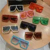 Lunettes de soleil mode brillant strass carré surdimensionné dégradé personnalisé femmes Cool rue pographie décoration lunettes