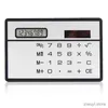 Calculatrices 1 pièces Mini calculatrice Ultra mince taille de carte de crédit 8 chiffres Portable solaire alimenté calculatrices de poche fournitures scolaires de bureau