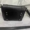 Sac de concepteur de moto noir sac de créateur de sac à main sacs à épaule simple sac à bandoulière Rivet Messenger Sac 240123