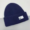 Flerfärgad block Jacquard Custom beanie hatt för män och kvinnor dagliga varma vinterhattar