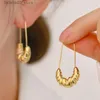 Stud 2023 Ny modetrend Guldfärg Twisted Hoop Earrings For Women Unique Design Lätt lyx Temperament Cool Girls Gift Q240125