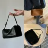 De Row90s Pencil Bag Minimalistische handbell Mini onderarm handtas Deerskin Cowhide One Shoulder Dames Bag