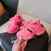 ピンクの革のスポーツスニーカー春秋ソフトソール幼児靴女の子の子供子供