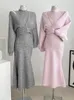Robes de travail printemps automne vêtements tricotés deux pièces ensemble femmes pull pull veste rosée épaule sans manches col roulé robe moulante