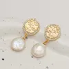 Boucles d'oreilles pendantes en argent S925 avec aiguille d'oreille, perle baroque naturelle avec pièce de monnaie en laiton zircon avec bijoux remplis d'or 14 carats pour femmes HYACINTH