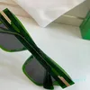 Lunettes de soleil d'été pour hommes et femmes, Style œil de chat, Anti-Ultraviolet, rétro, monture en planche, mode, boîte aléatoire