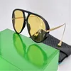 Lunettes de soleil de créateur pour hommes femmes lunettes d'avant-garde style acétate anti-ultraviolet et métal ovale plein cadre lunettes de mode dorées boîte aléatoire