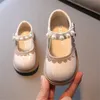 Baby Girls Patentl Leather Shoes Little girl Fashion Dress Shoes kid's Soft Sole Versatile Pearl Shallow mouth Mary Jane Shoes 240124