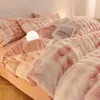 Ensembles de literie dégradé peluche épaissie draps de lit de lait housses de couette jupes de corail