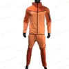 Tute da uomo Set da allenamento per uomo Kit da palestra Abbigliamento sportivo Cerniera traspirante Top Fitness Jogging Tute sportive Felpe da corsa Pantaloni sportivi T240126