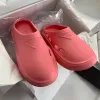 Designer de luxo triângulo em relevo borracha mulheres lazer chinelo moda top qualidade mule sliders senhora sandália slide 2024 novo ao ar livre verão praia sandale sapato casual