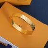 With BOX Fashion Style Bracelets Unisex Bangle Luxury Designer Jewelry 18K Gold Plated Stainless steel Wedding Lovers Gift Bangles Wholesale