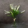 Verde floreale finto 6 pezzi Mughetto artificiale Fiori finti Campanella a vento Orchidea Bouquet da sposa Fiore di maggio per la decorazione della festa nuziale del giardino di casa YQ240125