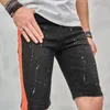 Mäns jeans 2024 Män Hip Hop skarvade raka smala shorts Male Stylish Speckle Ink Printed Streetwear Casual Beach Denim