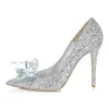 2024 Luxurys Bow Heels Kleid Schuhe Designer Pumps hohe Sandalen 10 cm Latte Asymmetric Grosgrain Mesh Fascinator Bows Hochzeitsschuhe