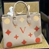 2024 Luxury Women Bags Fashion Shopping Tryckt handväskor Designer Högkvalitativ Tote Flower Präglad rosa klassisk axelväska