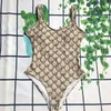 2024 Nuovo stilista di moda set di bikini sexy set da donna a buon mercato da bagno ss sexy costume da bagno estivo set di donne sieci semplici coperchi da spiaggia spinge up wom woman serbatoio