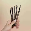 Makeup Brushes Qiaolianggong Professional Manual Makeup Brush Canadian White Squirrel Hair Eye Shadow Brush Black Persimmon Handle Q240126