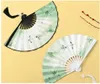 Dekorativa figurer Kinesisk stil Silk Vintage Hand Hold Fan Folding Fans Dance Wedding Party Favor Japanese Mönster Art Craft Gift Home Home