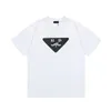 T-shirt pour femmes Designer Nouveau Triangle Logo Classique Tissu en pur coton imprimé que la tendance des femmes de même style MH4J