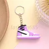 Schlüsselanhänger Schlüsselbänder Schlüsselbänder Heißer Verkauf Weich-PVC 3D Mini Sport Sneaker Schlüsselbund Designer Neuer Stil Trainer Schlüsselringe Harz Schuh Schlüsselanhänger Zubehör