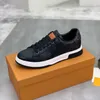 Kausal designer skor l skor rivoli kvinna män läder snörning plattform sula sneakers vita svarta män kvinnor calssical veet mocka 35-45 varsitys 1.23 05