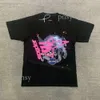 SP5DER T SHIRT MENS Designer T Shirt Pink Young Thug Mans SP5DER Koszulka Kobiet Wysokość Pienianka Wzór Modny TEE TEE SP5DER T SHIRT 320