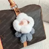 Fluffy Womens Designer Keychain Vivienne Luxury Keyring Fashion Bag Charm för män Klassiska nyckelkedjor Rostfritt stål Märke Keychains Fashion Accessories